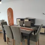 Appartement Cosy Au Coeur De La Ville Balneaire Offrant Une Vue Unique Et A 300M De La Mer
